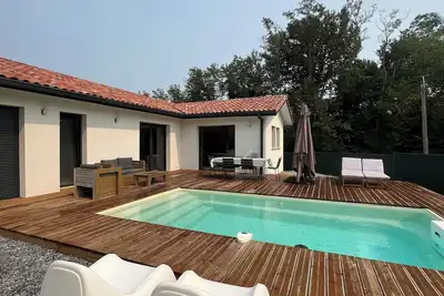 Image de Villa dans les landes du Sud, à 10 minutes de l'océan