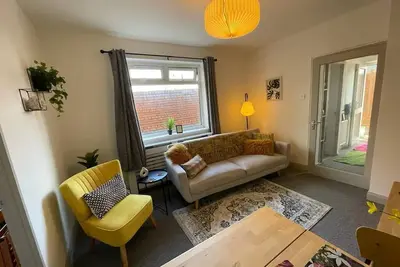 Image de Cosy stylish 2-bedroom apartment easy access to Cardiff