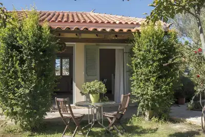 Image de Maison de Vacances 'No 5 Holiday Home' avec Vue sur la Mer, Wi-Fi et Climatisation