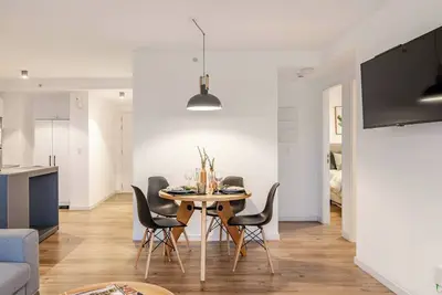 Image de Penthouse | 24h on-site concierge | Outdoor gymnasium