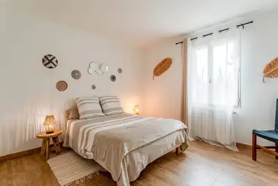 Image de Chambre d'hôtes 'Chambre D'hôtes Nature' avec terrasse partagée, Wi-Fi et climatisation