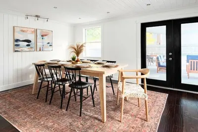 Image de 0. 7 miles from the beach, Heated Pool at No Xtra Charge and Hot Tub