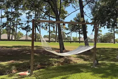 Image de Charming 3-bedroom house in Lake Conroe, community pool and gym.