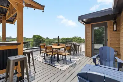 Image de Nash Bach Pad 3-Bedroom Penthouse near Downtown Nashville (Sleeps 12)