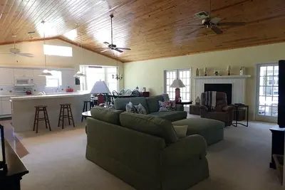 Image de Holiday Vacation Rental Home