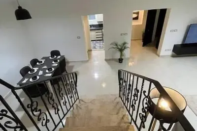 Image de Modern Villa, Rehab City