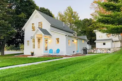 Image de Norwood Farm and Vineyard, Village Guest Cottage