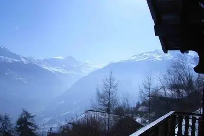 Image de Sympatique chalet neuf à louer aux Collons