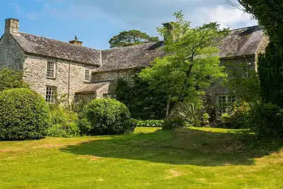 Image de Ty Fry Estate - sleeps 16 guests  in 8 bedrooms