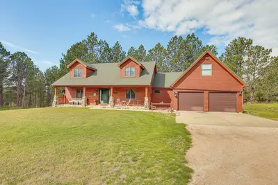 Image de Furnished Deck, Black Hills View: 'Lazy U' Retreat