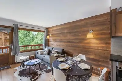 Image de Appartement rénové 4 pers à 100m des pistes avec balcon et parking