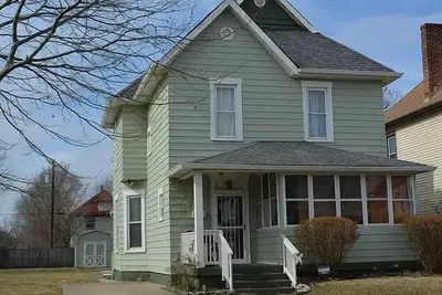 Image de Spacious 5br Home| Minutes from Downtown Indy