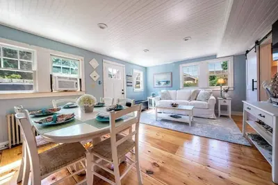 Image de Cape Cod Cottage Retreat - Close to Beaches, Bike Paths & Downtown Shops!