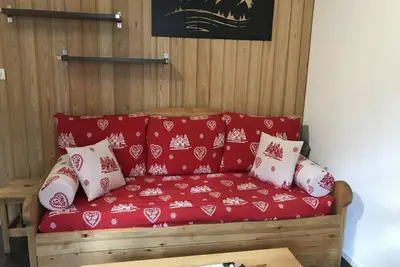 Image de À 250m des pistes de ski, terrasse, télévision, casier à ski, 27m², Valloire