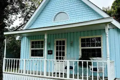 Image de Charming 2-bedroom cottage with Ac in Pointe-du-Chêne