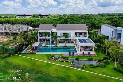 Image de Contemporary New 5Bdr Villa w/ Pool, Hot Tub & Bbq at Cdc!