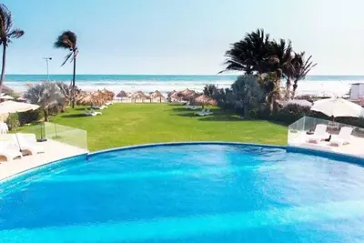 Image de Majum Corvus 4c House