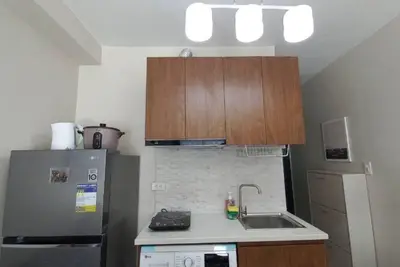 Image de Comfort & Style Studio\n[Pool view with Balcony]