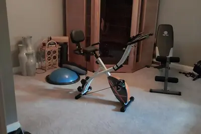 Image de Charming 1-bedroom apartment with sauna fire pit in Westminster