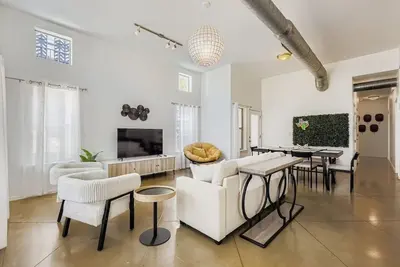 Image de SoCo Retreat | Escape for 6 | Ev Charger Available