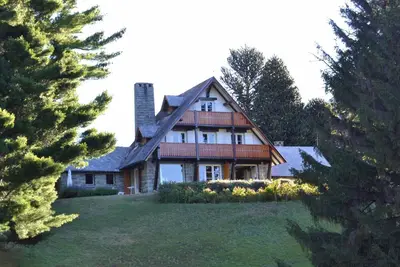 Image de Bariloche Exclusive Lodge – Forest, Mountain and Lakeview