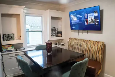 Image de Two levels of entertainment!