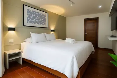Image de Geko | Signature 3br Top Location w/Parking