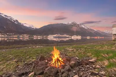 Image de Group Getaway: Oceanfront w/ Private Rocky Beach