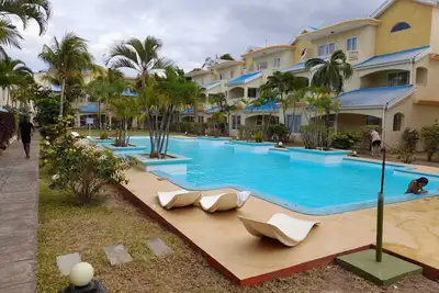 Image de Spacious 3-bedroom apartment in wonderful Flic en Flac with Ac - Close to beach