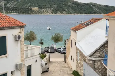 Image de Appartements Vane (120411-A1) - Primosten