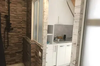 Image de Appartement avec terrasse privée, Wi-Fi et climatisation