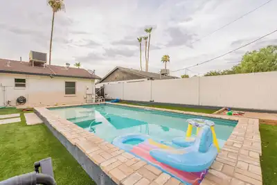 Arcadia Oasis, 4br Ranch w/ Private Pool & Den