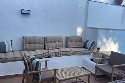 Image de Évadez-vous dans notre maison lumineuse à La Zubia avec piscine près de Grenade