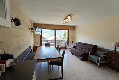 Image de Grand T2 lumineux plein sud à Montgenèvre