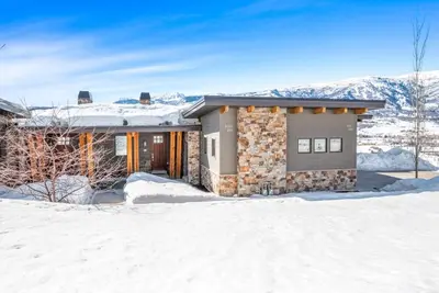 Image de Luxury Townhome with Stunning Ogden Valley Views