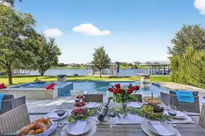 Image de 497 on the Lake | Concierge Services