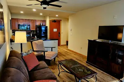 Image de New! White Pine 206 - Ski-In/Out 2br w/ Wraparound View