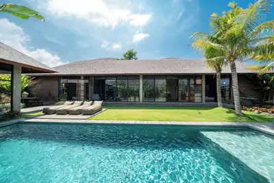 5 Star Villa with First Class Amenities, Bali Villa 2162
