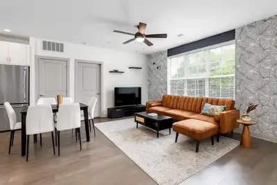 Image de Elegant 2br w/ Resort Pool & Lounge Areas 2