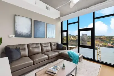 Image de Prime 2br Stay | Five Points & Nightlife 8th