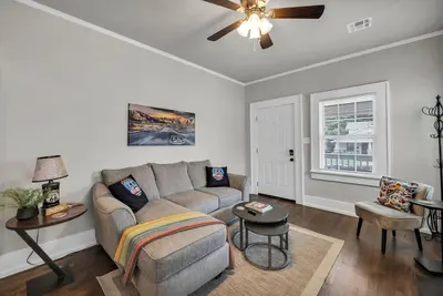 Image de The Peach on Route 66/Tv in Both Bedrooms/Pergola