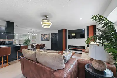 Image de Atl family Stay Sleeps 10 with King Beds, near the Atlanta Airport.