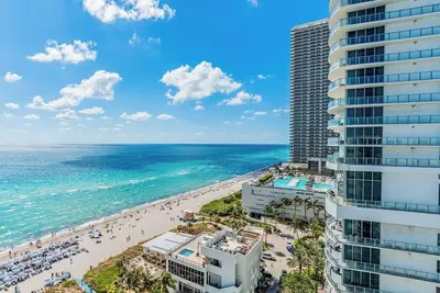 Image de Luxury Ocean View Penthouse