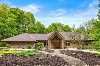 Image de Luxury Modern Cabin - Your Dream Retreat