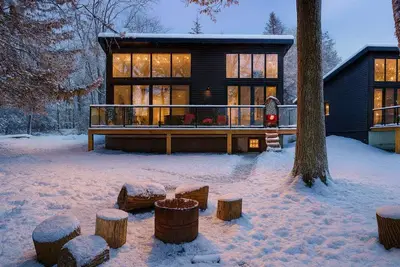 Image de 3-bedroom Lakefront Villa #7