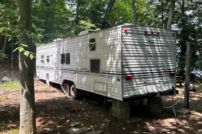 Image de Lakefront Rv Cottage in Parry Sound #10
