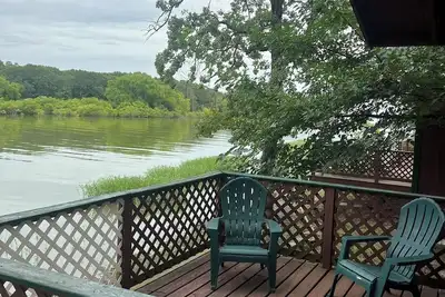 Image de Navigation Waterfront Cabin