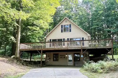 Image de Moosehead Lodge : 4br : Cadillac, Mi : Caberfae Ski/Golf & Sxs/Snowmobile Trails