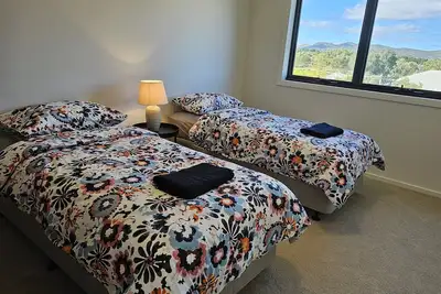 Image de Stylish New 3bedroom 2 1/2 bathroom townhouse, garage, parking, internet