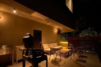 Image de A secluded villa surrounded by forest on a hill in / Atami Shizuoka